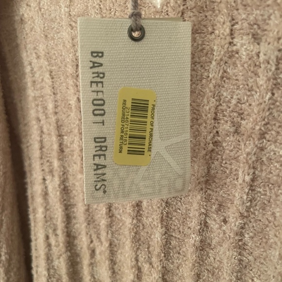 Barefoot dreams cozychic lite sweater - Picture 6 of 6